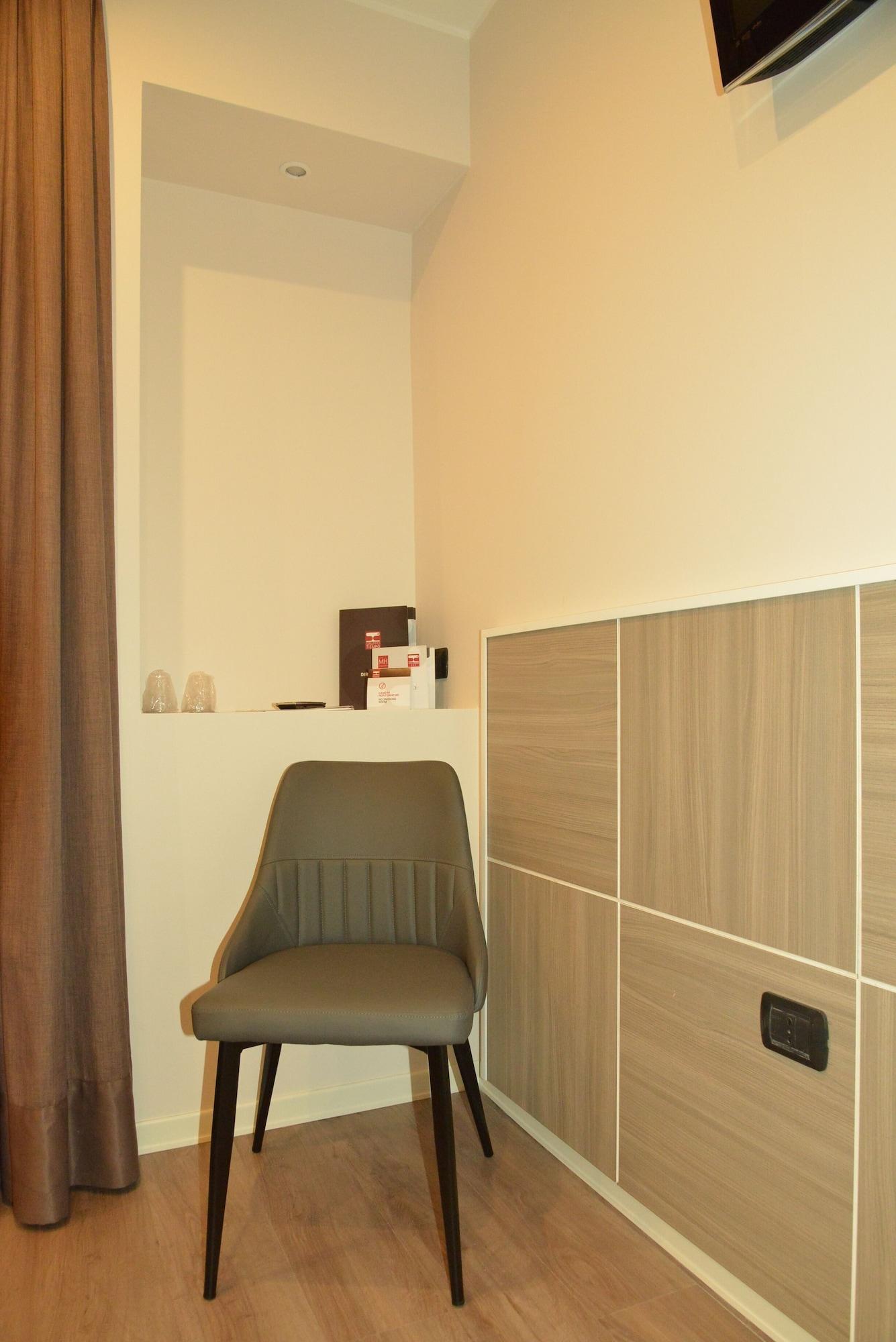 Hotel Tiempo Napoli Ngoại thất bức ảnh