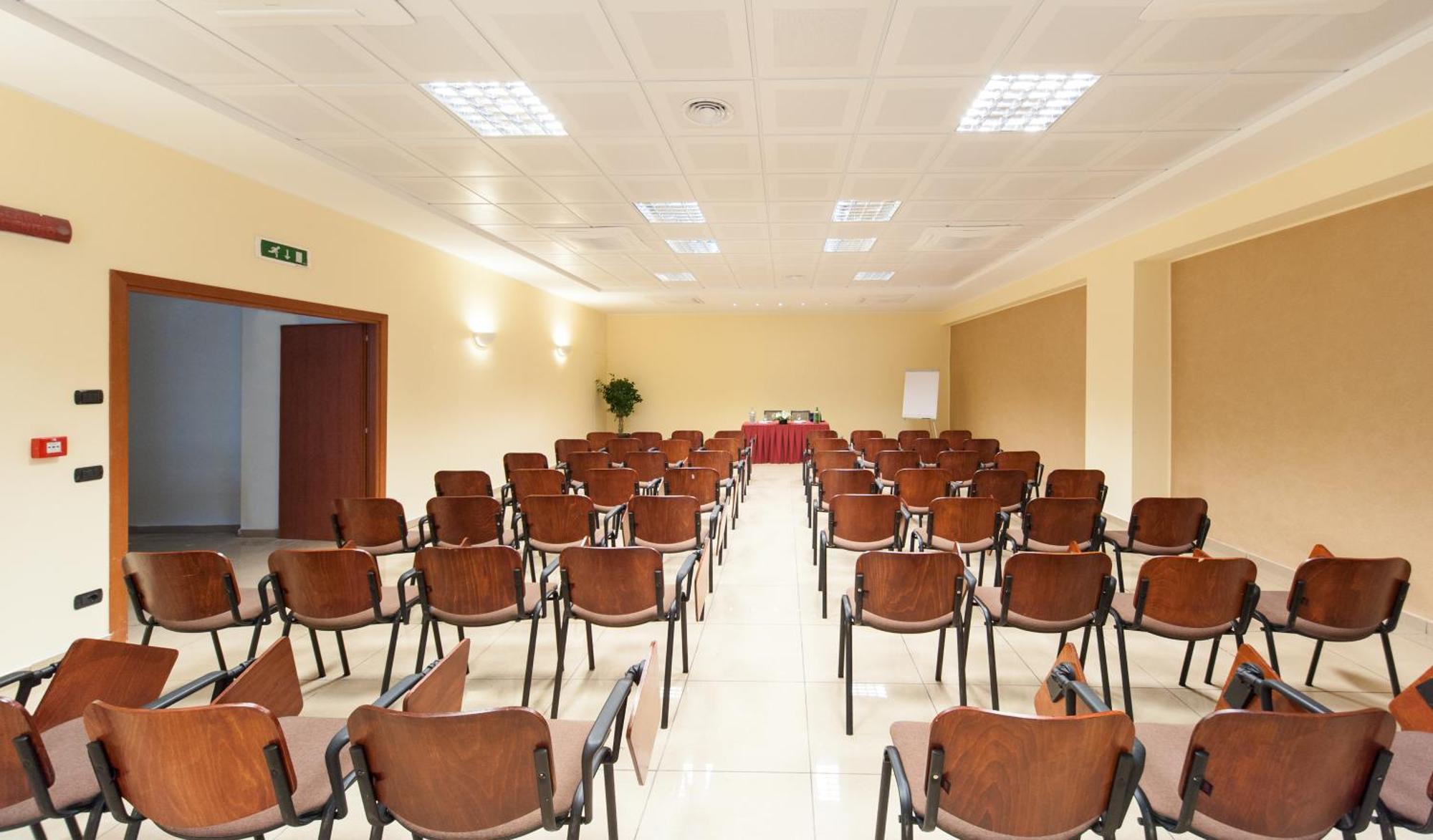 Hotel Tiempo Napoli Kinh doanh bức ảnh