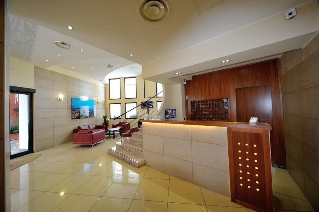 Hotel Tiempo Napoli Ngoại thất bức ảnh